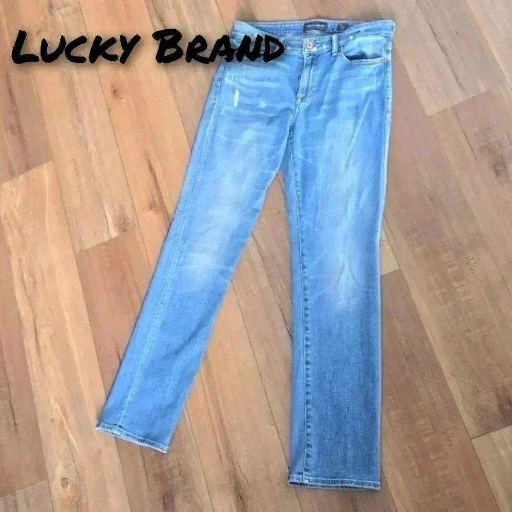 Lucky Brand women Stretchy jeans straight fit